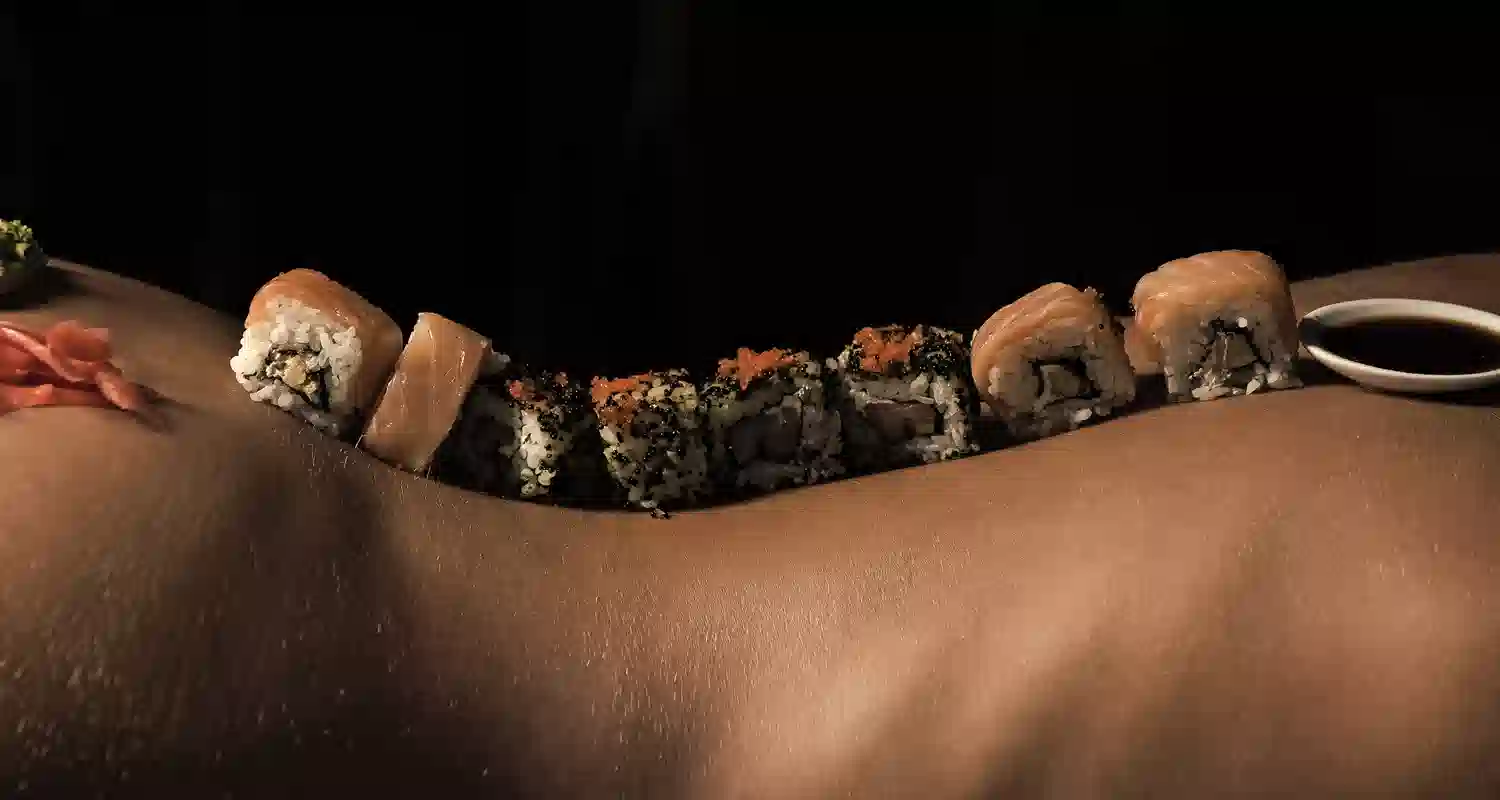 Naked sushi ecco di cosa si tratta
