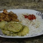 Scoppia una rissa il co-inquilino mangia troppo rumorosamente