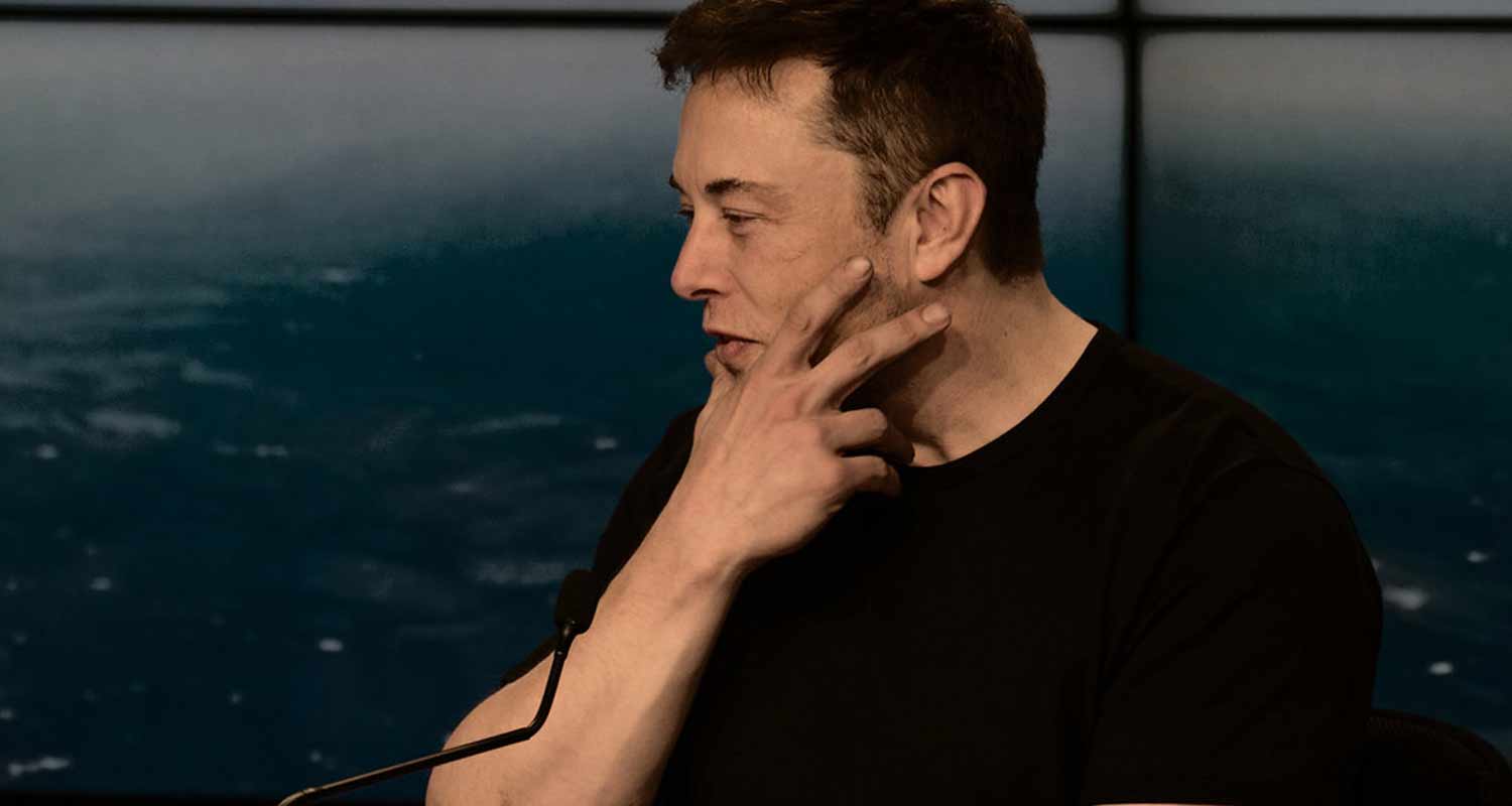 Elon Musk Gli Ufo esistono e sono sulla Terra