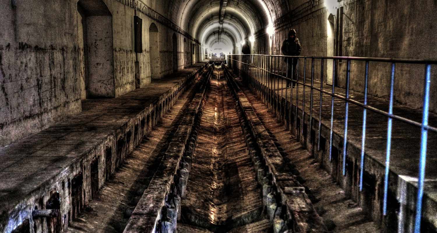 Un bunker sulla Luna per scampare a apocalisse