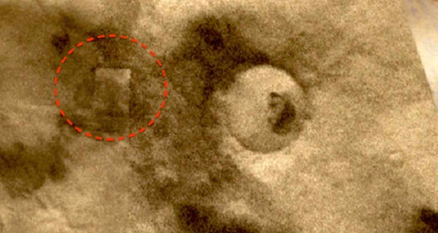 I resti di antica struttura su Marte continuano le anomalie