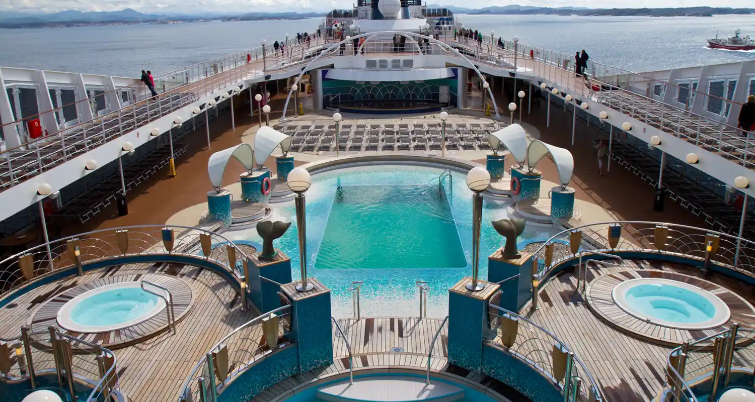 20 anni sulle navi da crociera adesso non riesco a camminare a terra