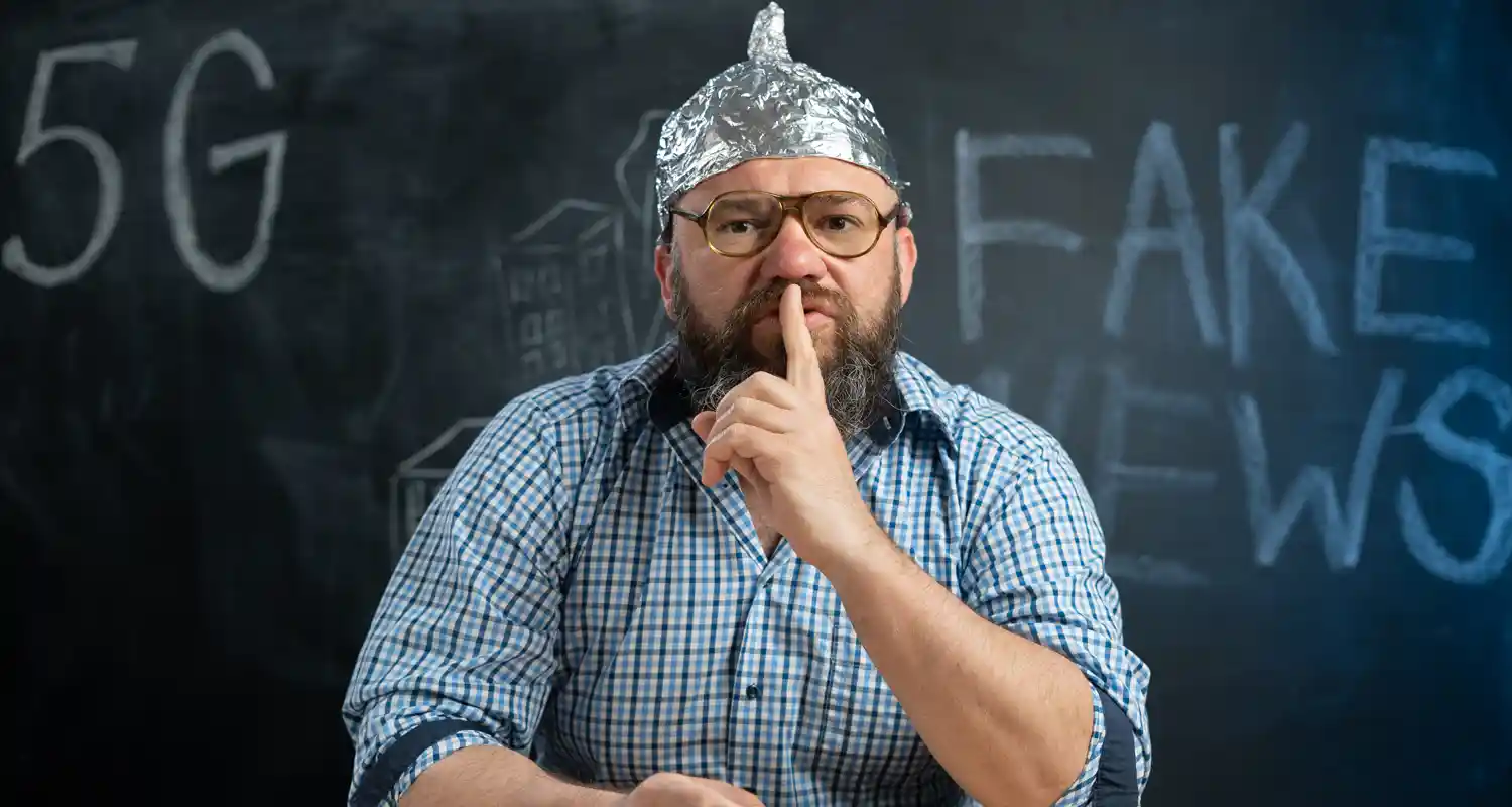 Ecco perche le persone amano le teorie complottiste