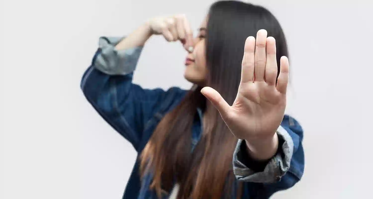 Gli inglesi amano scorreggiare lo rivela un sondaggio