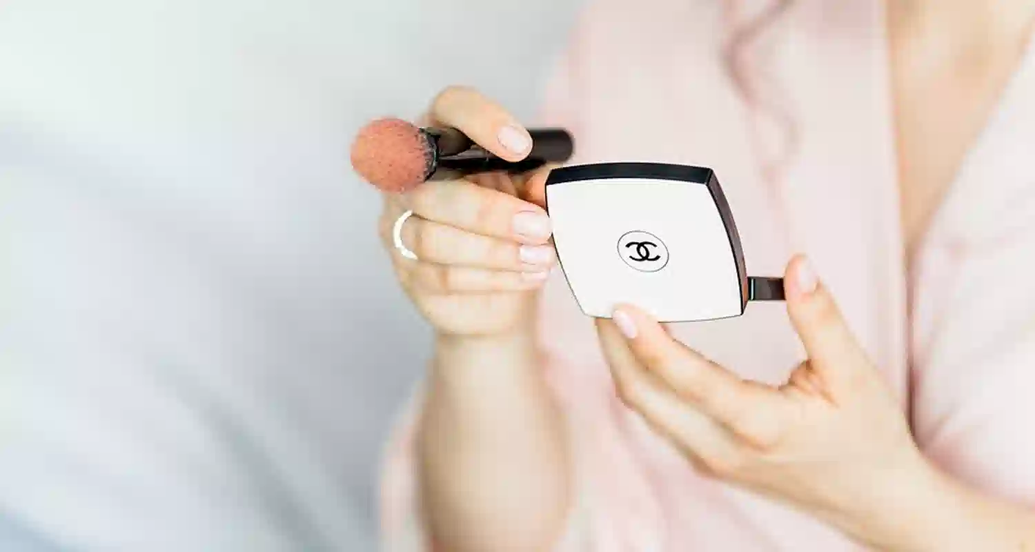 Cosa fare prima di vendere cosmetici online