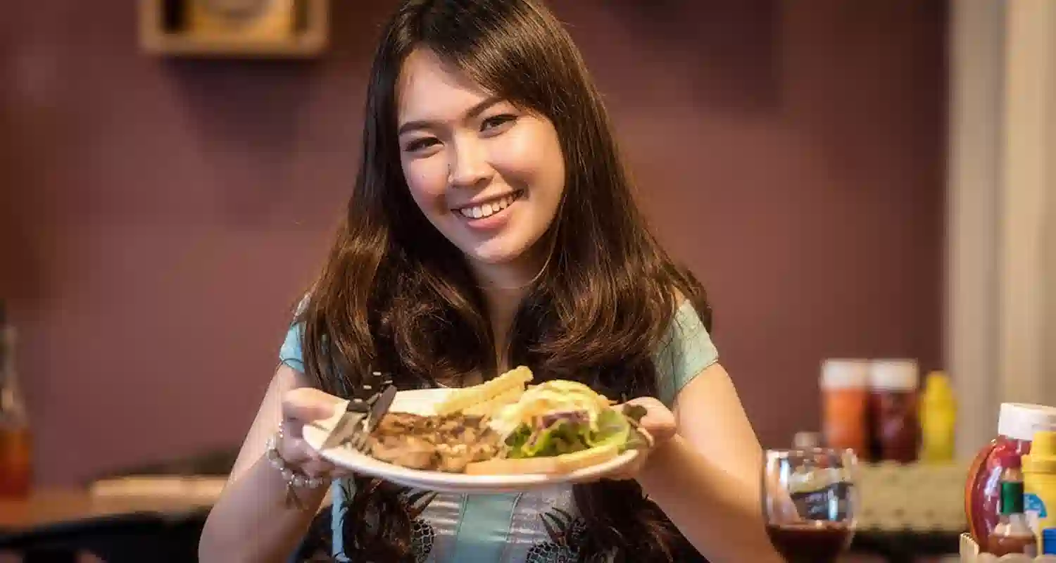 Gli alimenti che rendono felice secondo la scienza