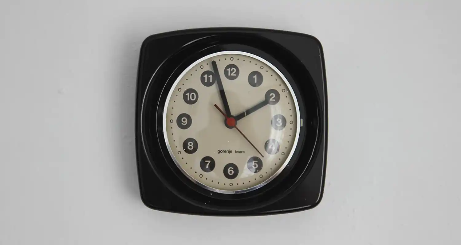 Dove appendere un orologio secondo le credenze popolari