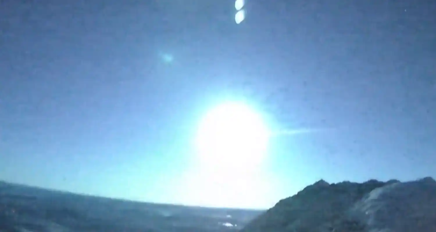 Lo strano lampo nella notte in Norvegia