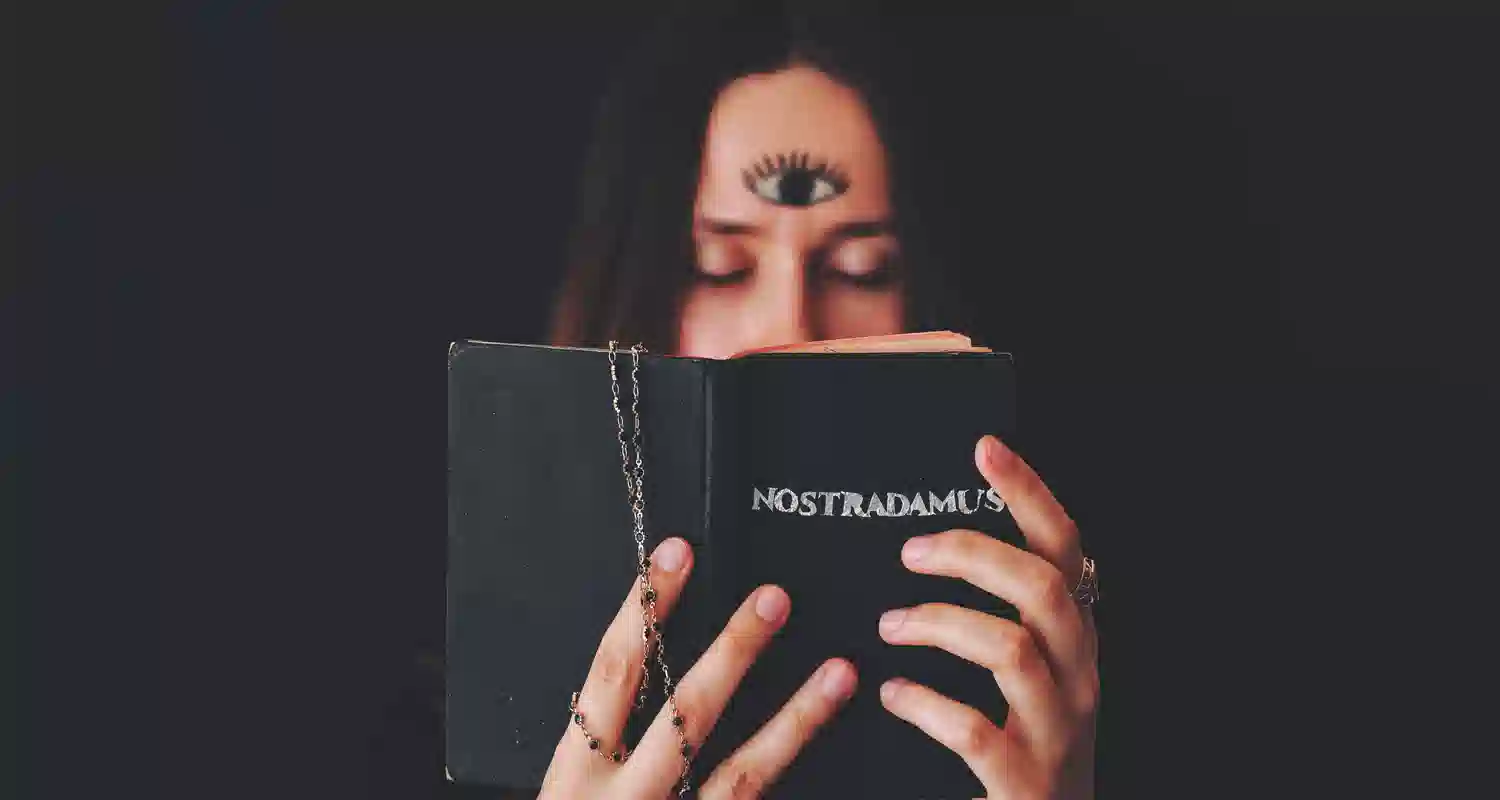 Nostradamus girano in rete le profezie del 2023