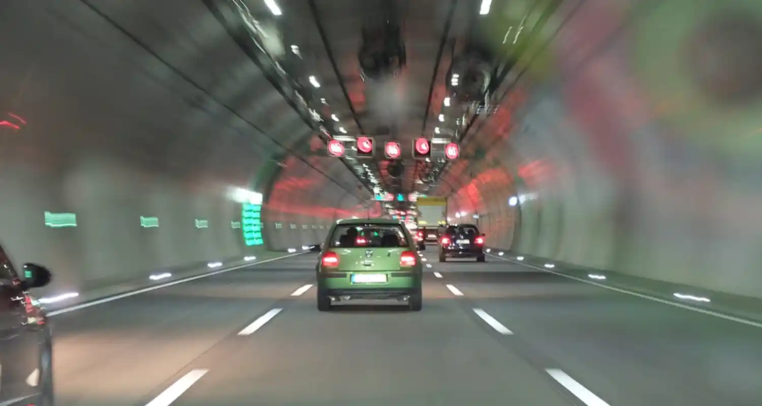 Assolto Guidava ubriaco per sfuggire alla moglie e amante