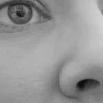 Continua ad avere emorragie va in ospedale e scoprono una cosa assurda