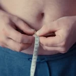 Se salti i pasti ti aumenta la pancetta