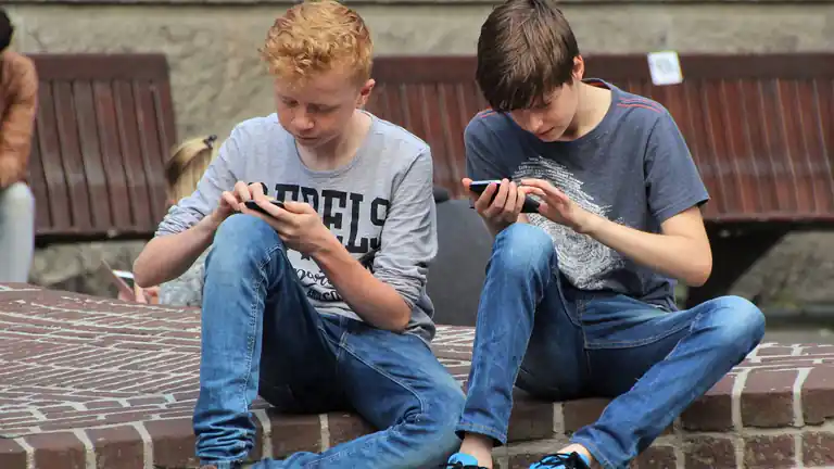 In Australia i social network saranno vietati ai minori di 14 anni