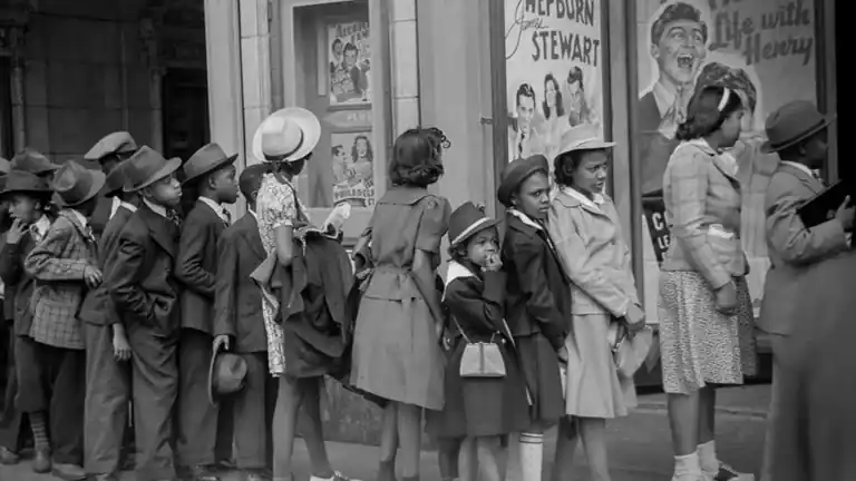 Nel 1941 con un iPad, un nuovo viaggiatore del tempo