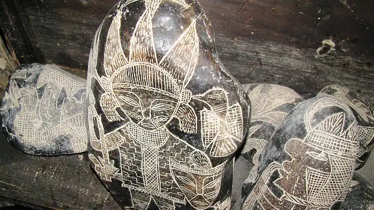 Le Pietre di Ica Prove di una Civiltà Perduta o Elaborata Falsificazione