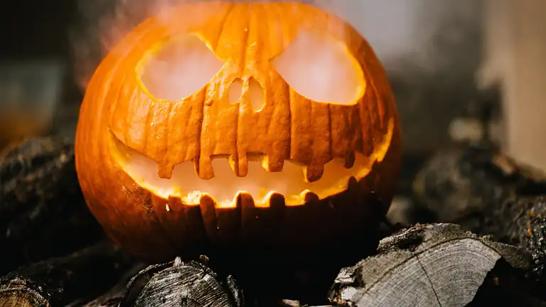 Si ritrovano in migliaia per un finto raduno creato da intelligenza artificiale