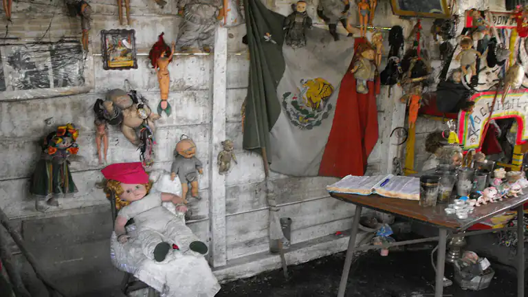 Isola delle Bambole Un Luogo Tanto Inquietante Quanto Affascinante