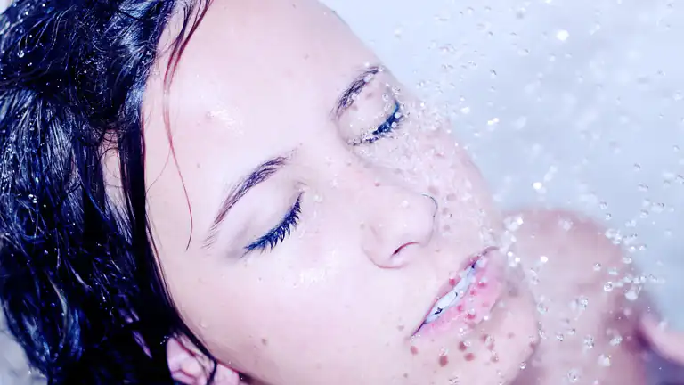 Perchè devi fare la doccia la sera e non al mattino