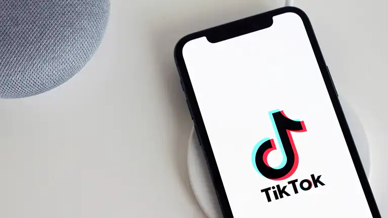 TikTok ringrazia Trump per aver ri-attivato la app negli USA