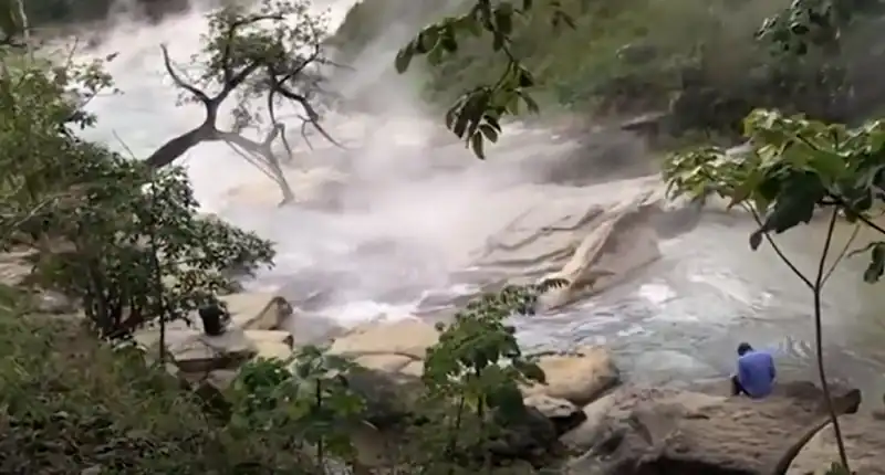Il fiume Nascosto nella Foresta Amazzonica