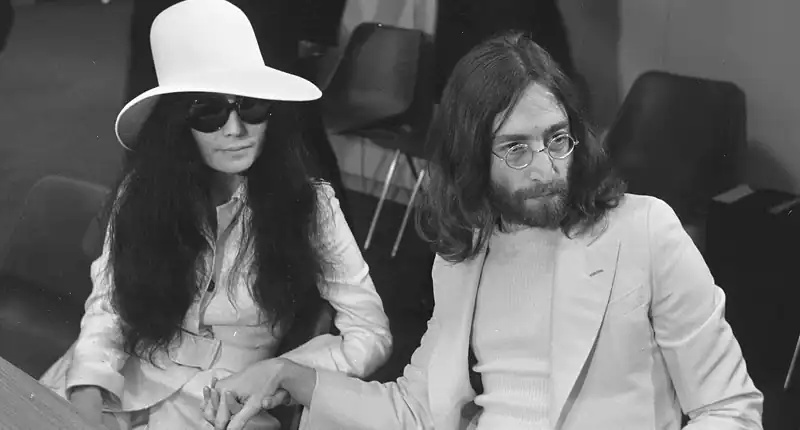 Chi ha ucciso davvero John Lennon