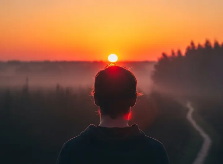 Scopri perché è così difficile lasciare andare una persona che ami
