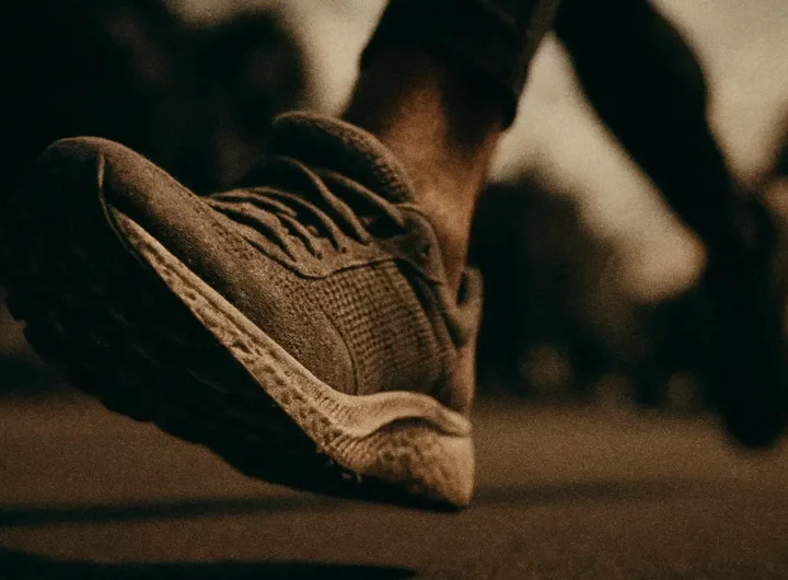 Clienti fanno una class action contro delle scarpe rumorose