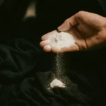 bicarbonato-di-sodio-eliminare-odori-vestiti